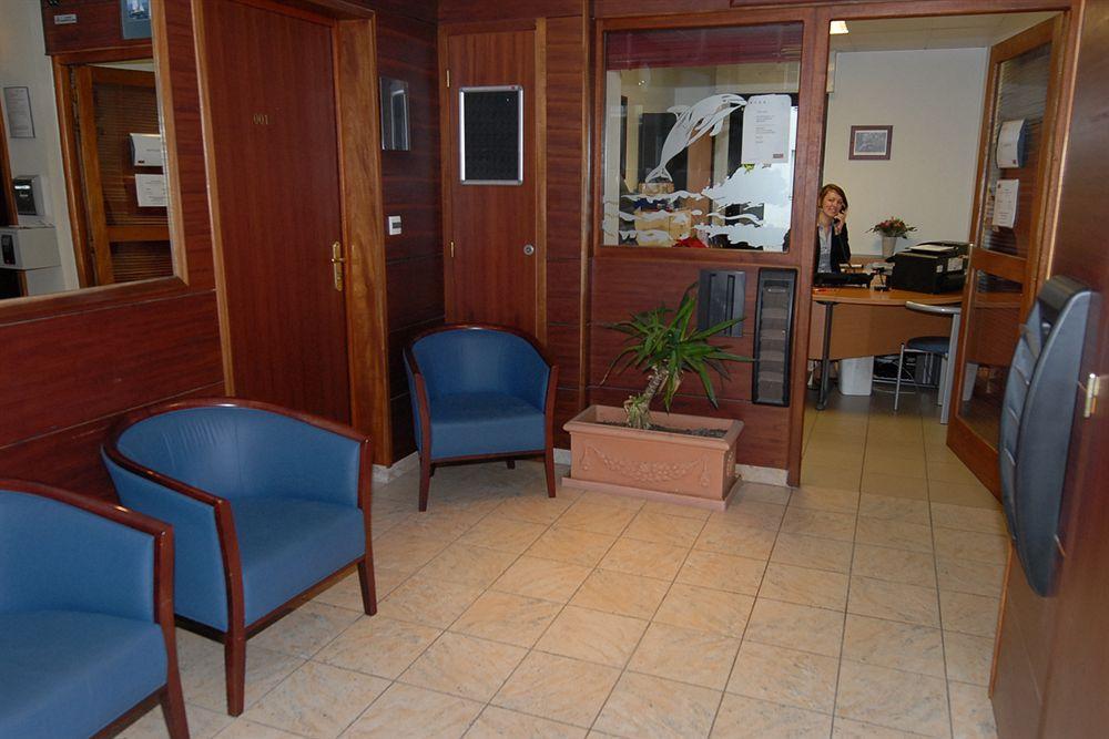 Cerise Lannion Aparthotel Ngoại thất bức ảnh