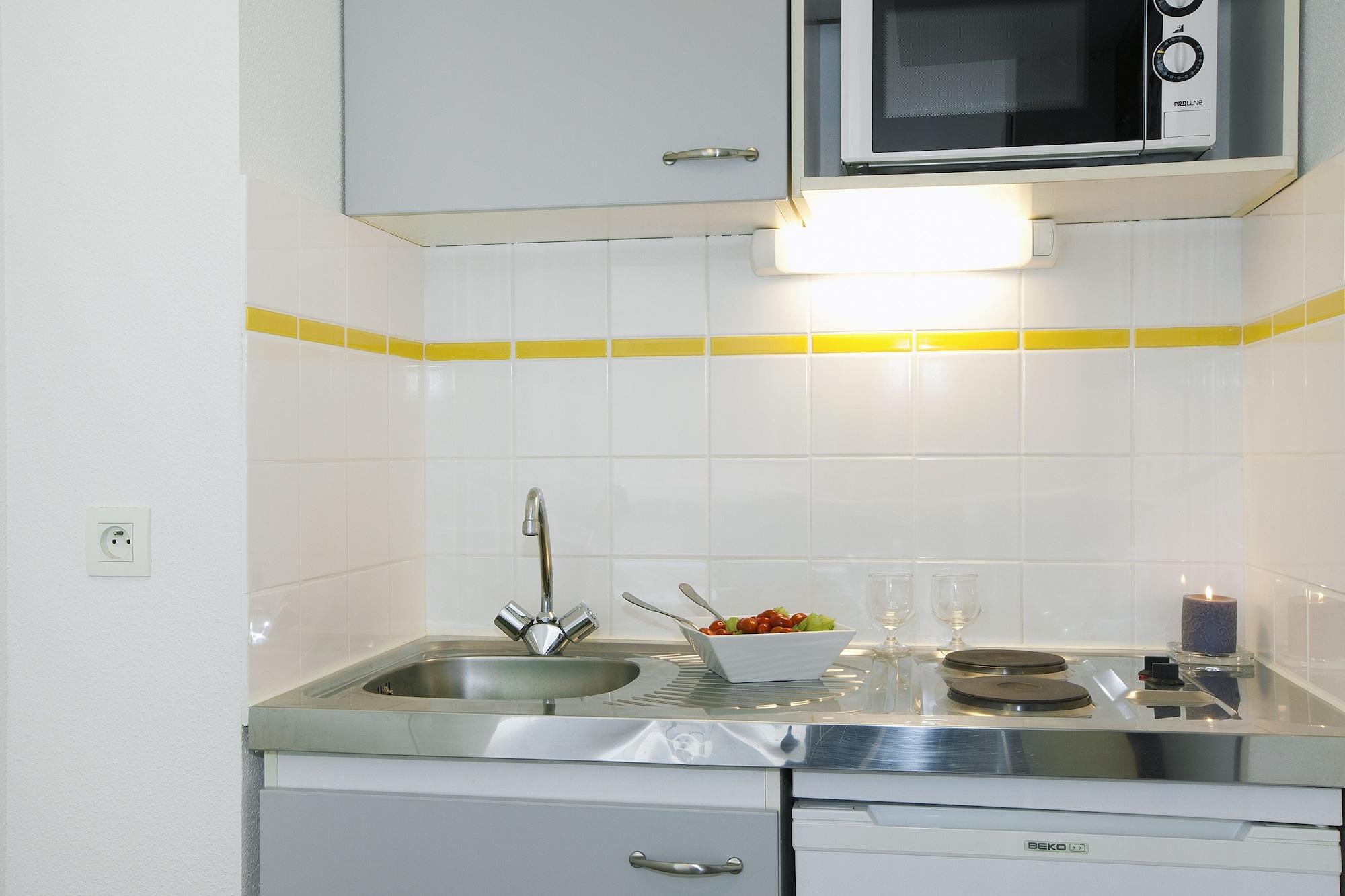 Cerise Lannion Aparthotel Ngoại thất bức ảnh